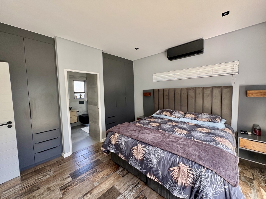 3 Bedroom Property for Sale in Sandown Western Cape